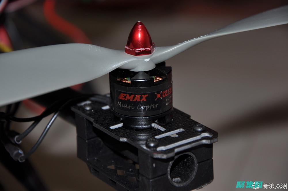 無人機怎么連接手機 (無人機怎么連攝像頭)