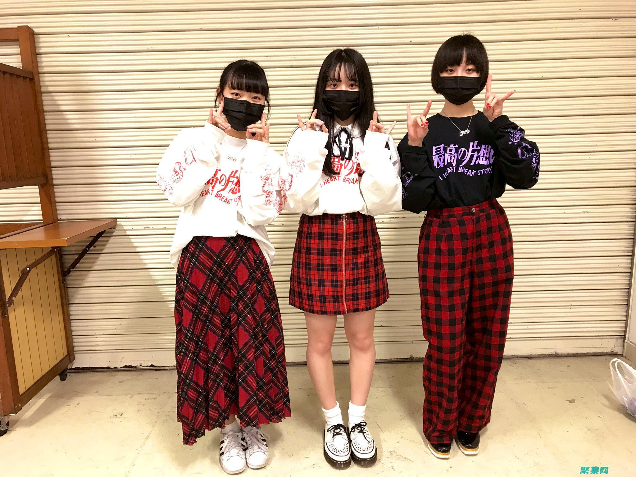 使用adobe合并兩個